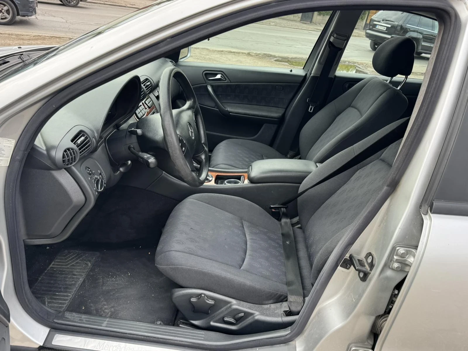 Mercedes-Benz C 270 ЦЯЛА ЗА ЧАСТИ !!!! - изображение 8