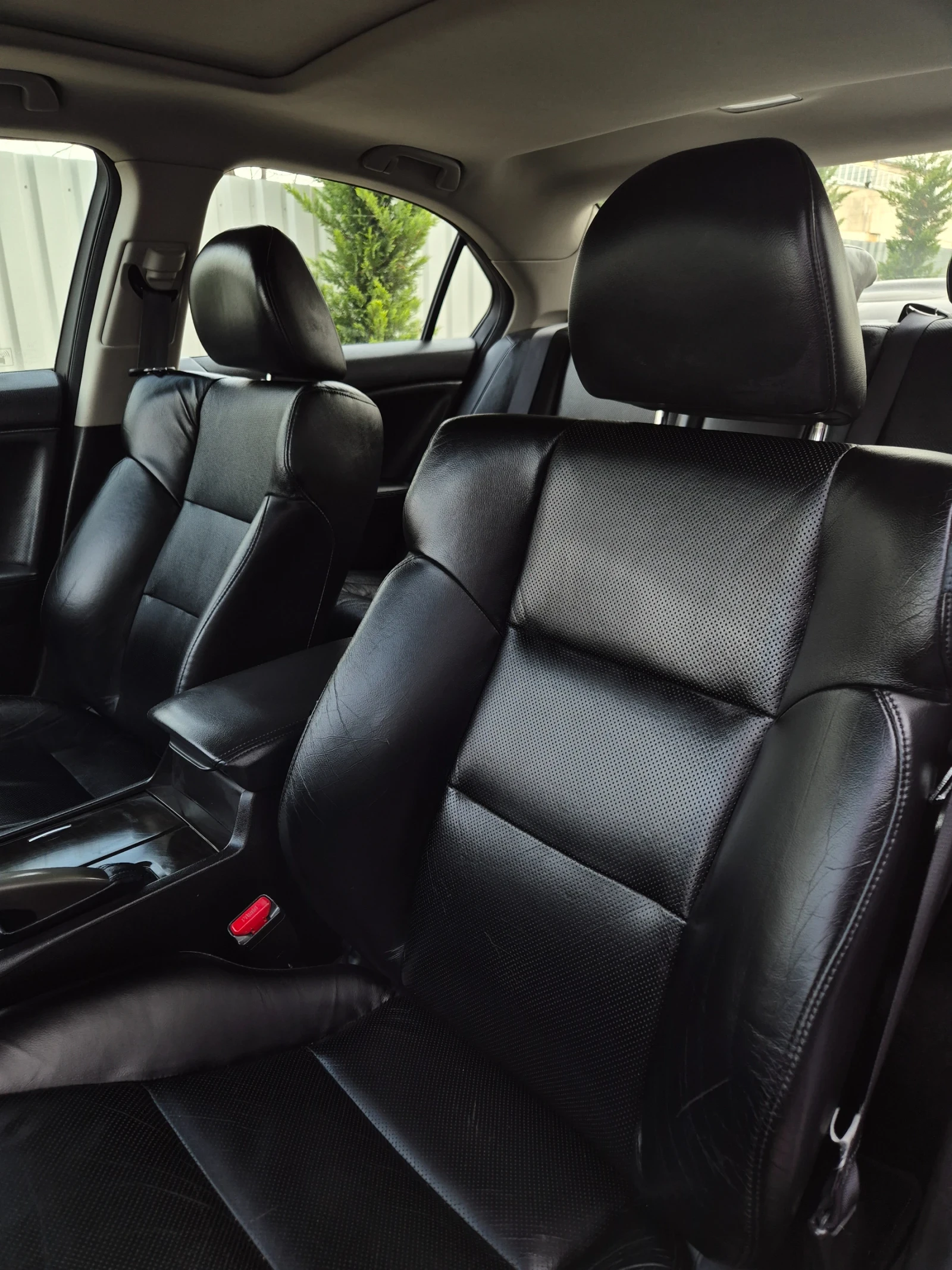 Honda Accord 2.4 EXECUTIVE* АВТОМАТ* СЕРВИЗНА ИСТОРИЯ  - изображение 6