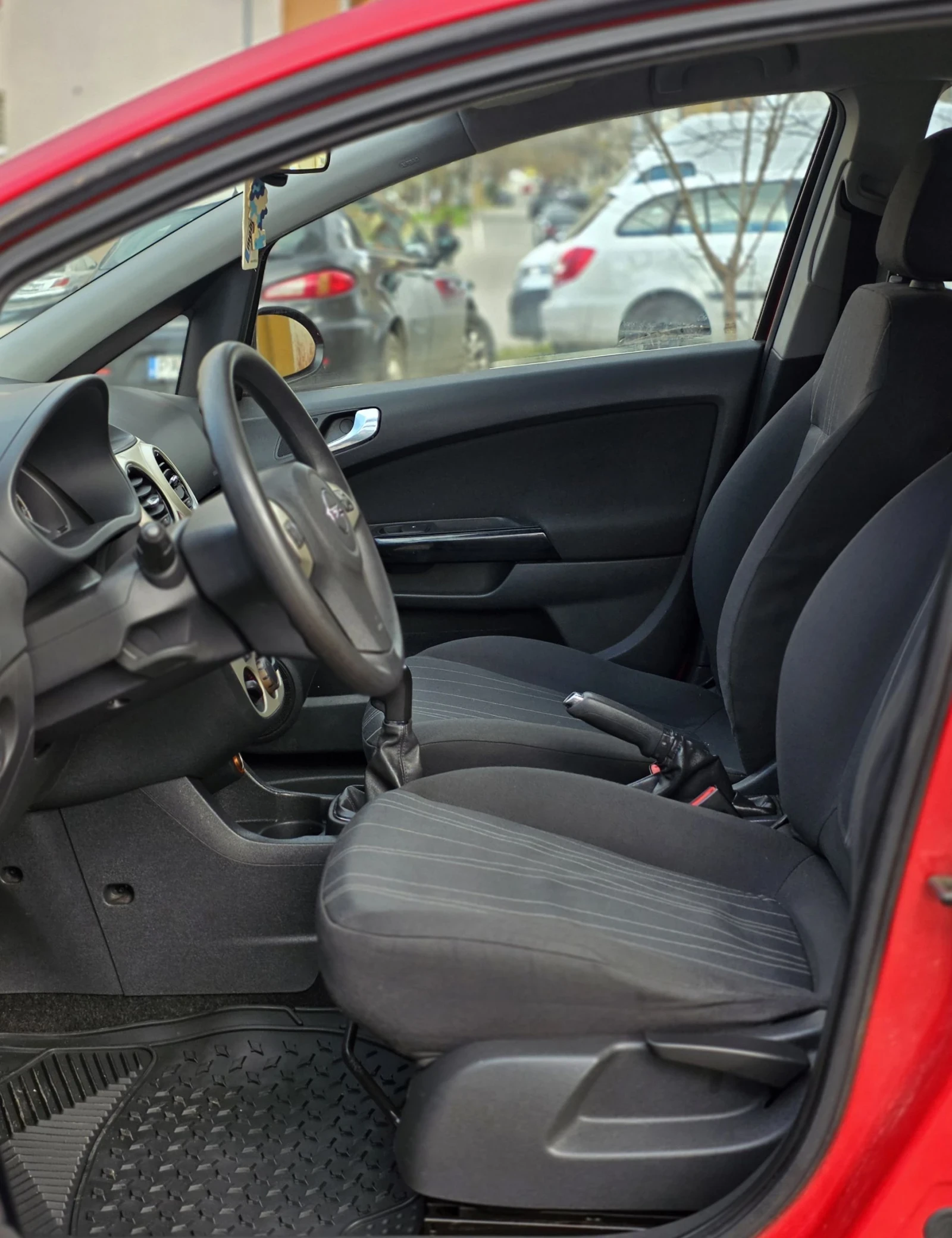 Opel Corsa 1.2i - изображение 5