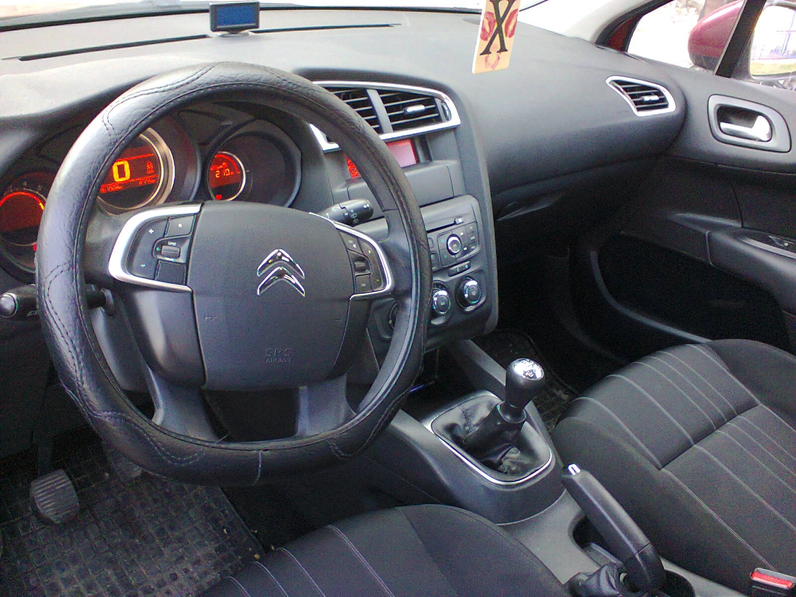 Citroen C4 1.4 i-95 коня EURO-5* * KLIMA* * , снимка 13 - Автомобили и джипове - 53712697