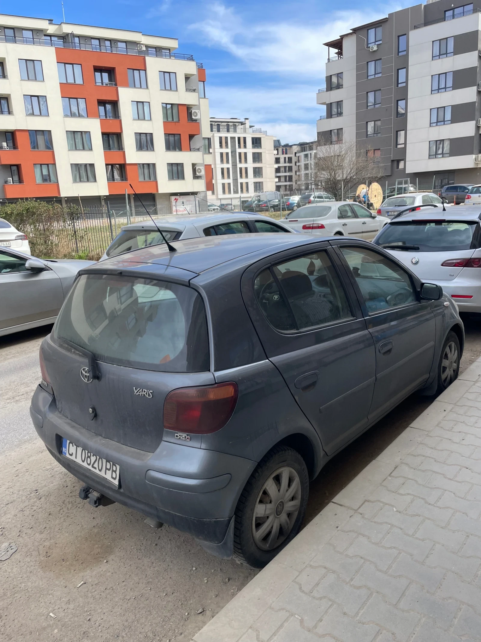Toyota Yaris 1.4 D4D, снимка 3 - Автомобили и джипове - 53801934
