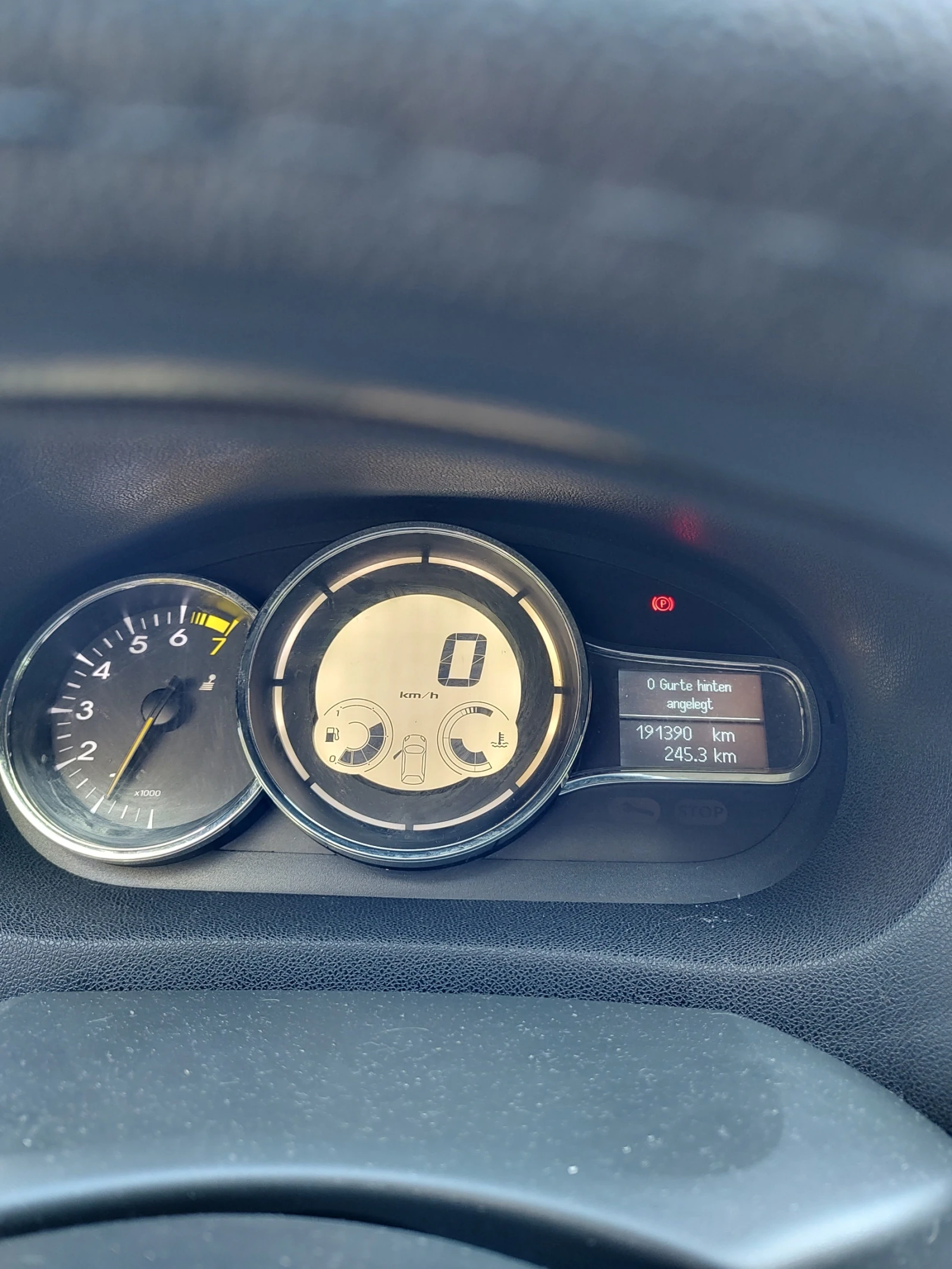 Renault Megane Combi, снимка 8 - Автомобили и джипове - 53841221