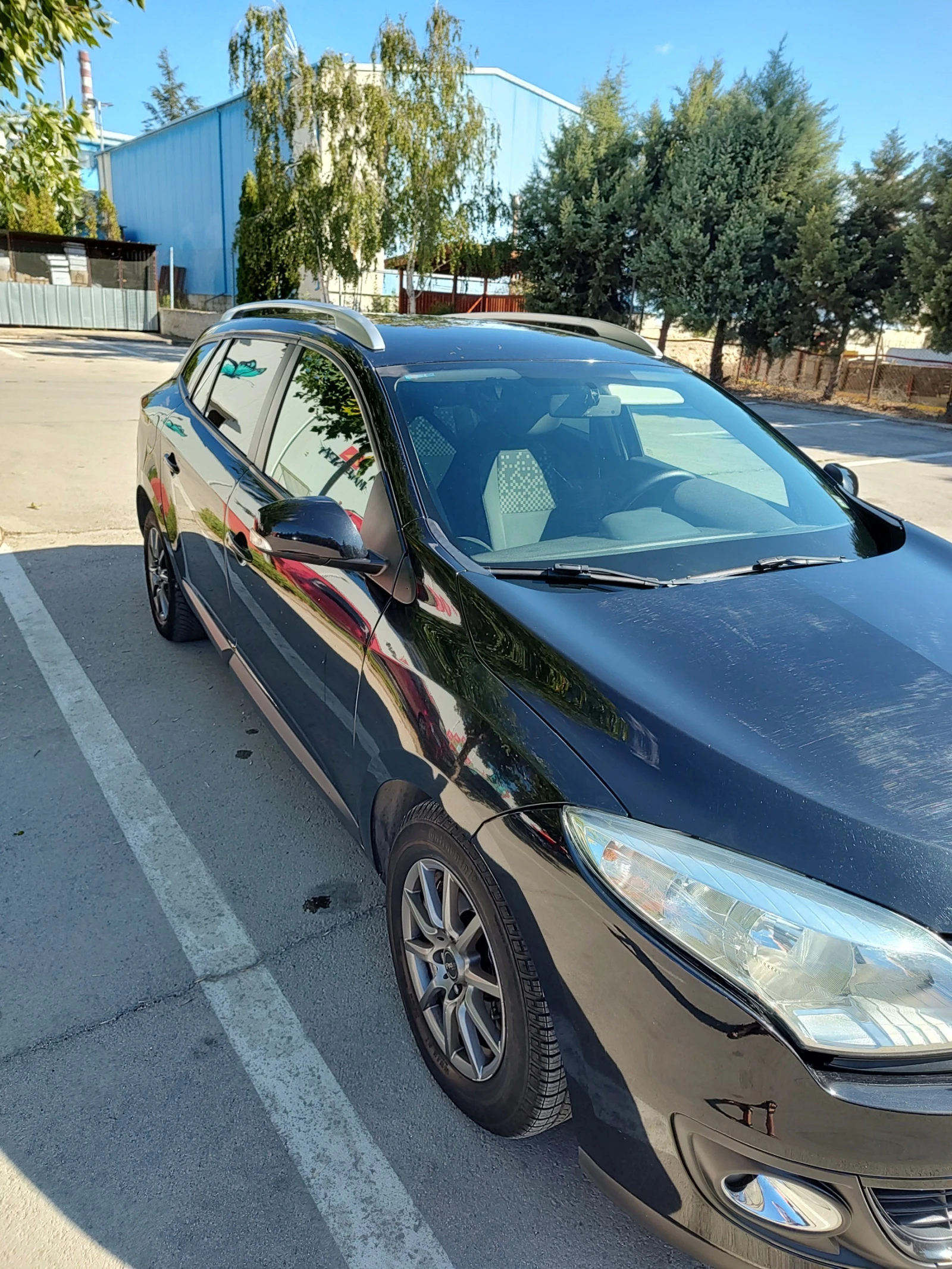 Renault Megane Combi, снимка 2 - Автомобили и джипове - 53841221