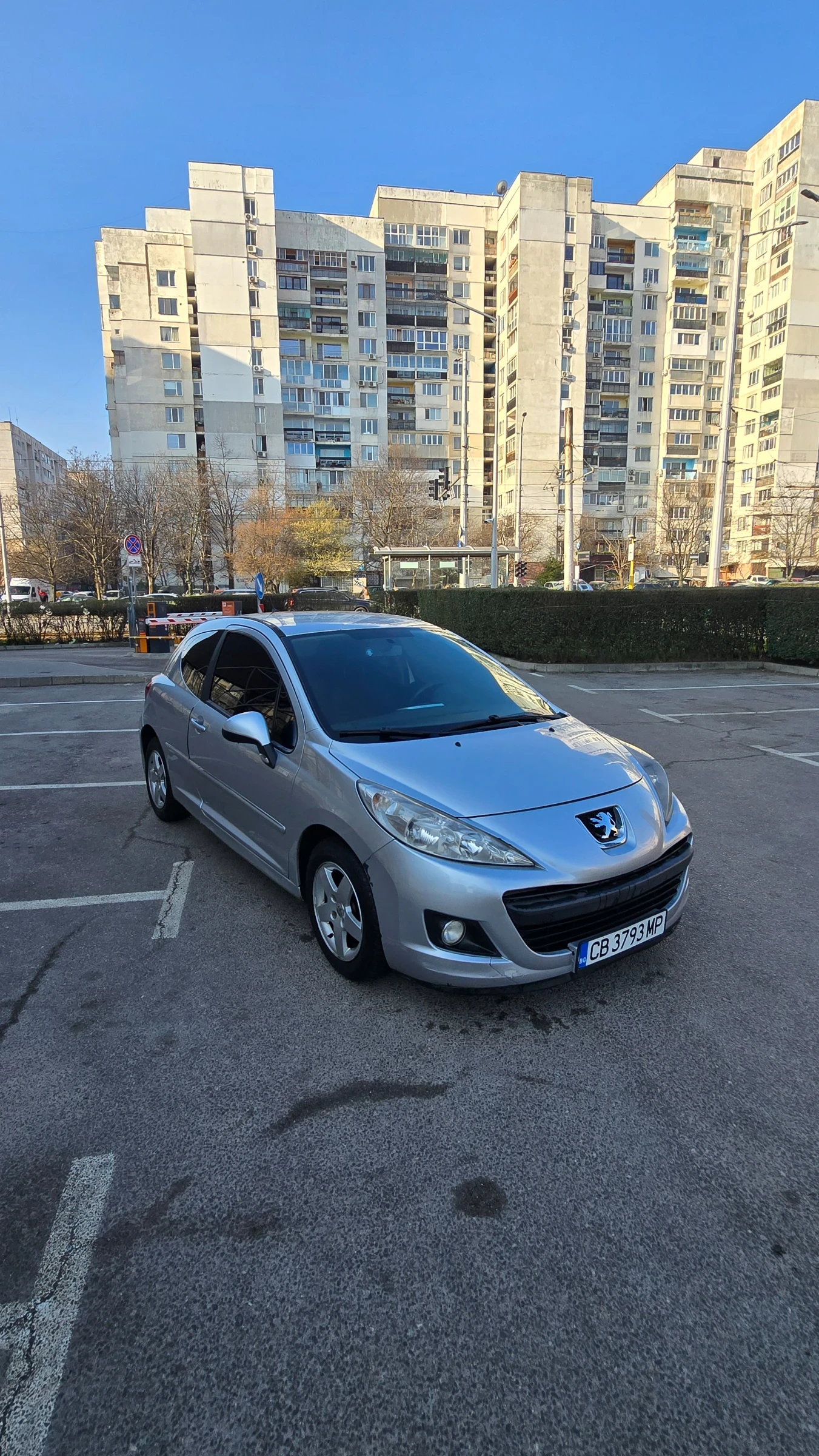 Peugeot 207 1.4 HDI, снимка 4 - Автомобили и джипове - 53973887