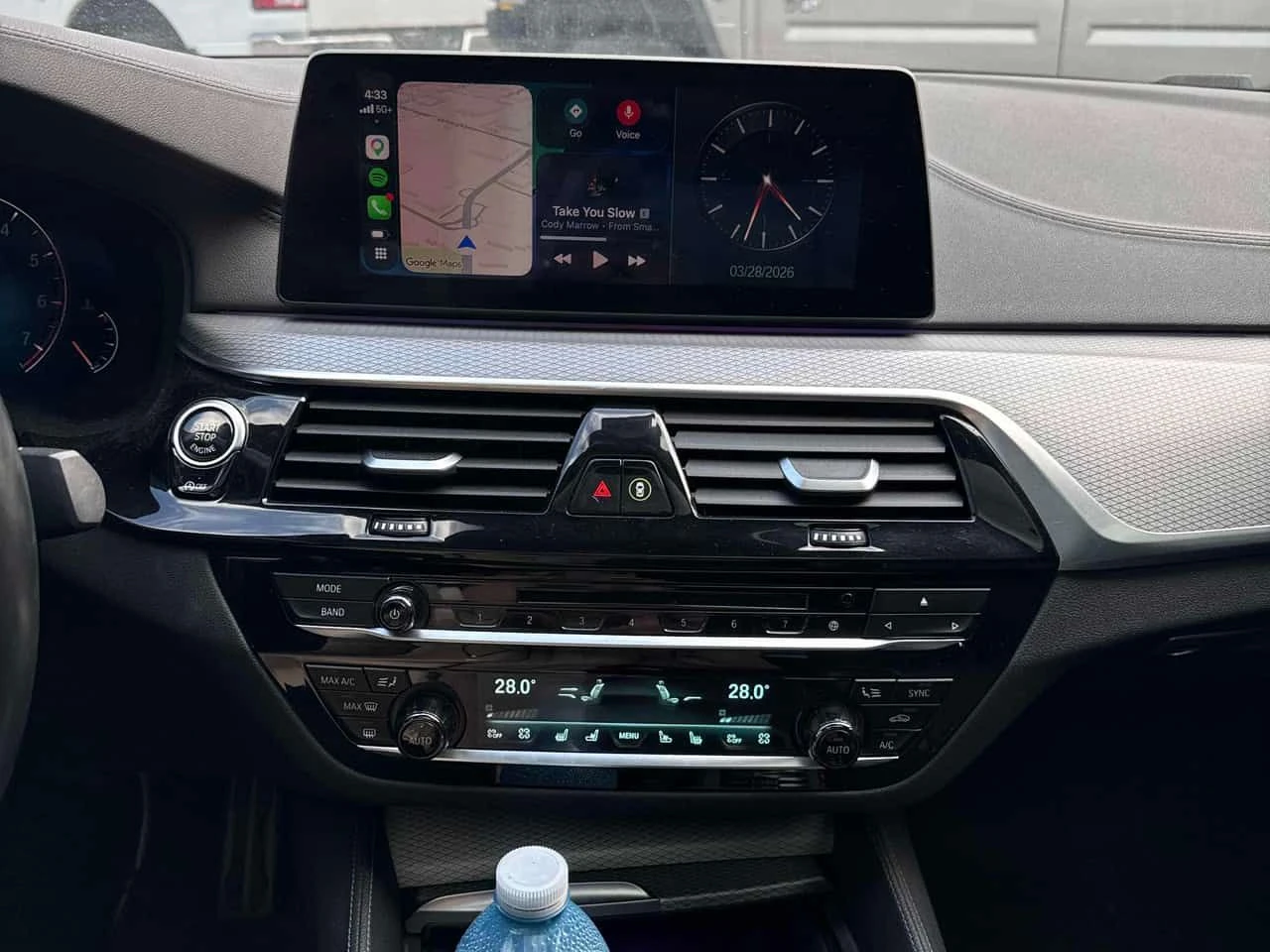 BMW 550 M550i xDrive/HUD/360 CAM/ДИСТРОНИК/ШИБИДАХ, снимка 9 - Автомобили и джипове - 54019515