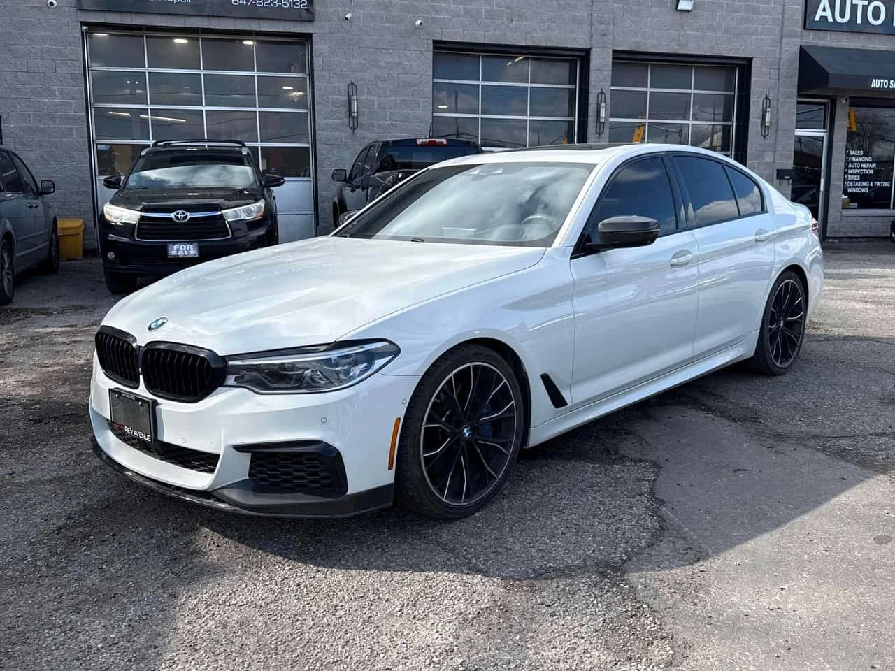 BMW 550 M550i xDrive/HUD/360 CAM/ДИСТРОНИК/ШИБИДАХ | Auto.bg — изображение 1