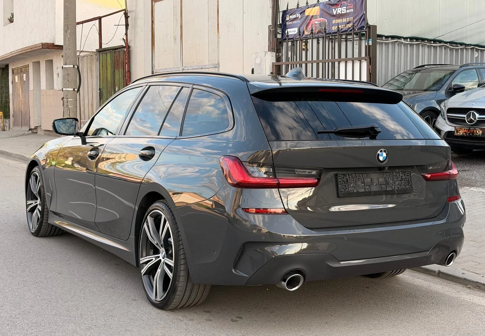 BMW 330 Xi, снимка 6 - Автомобили и джипове - 54297895