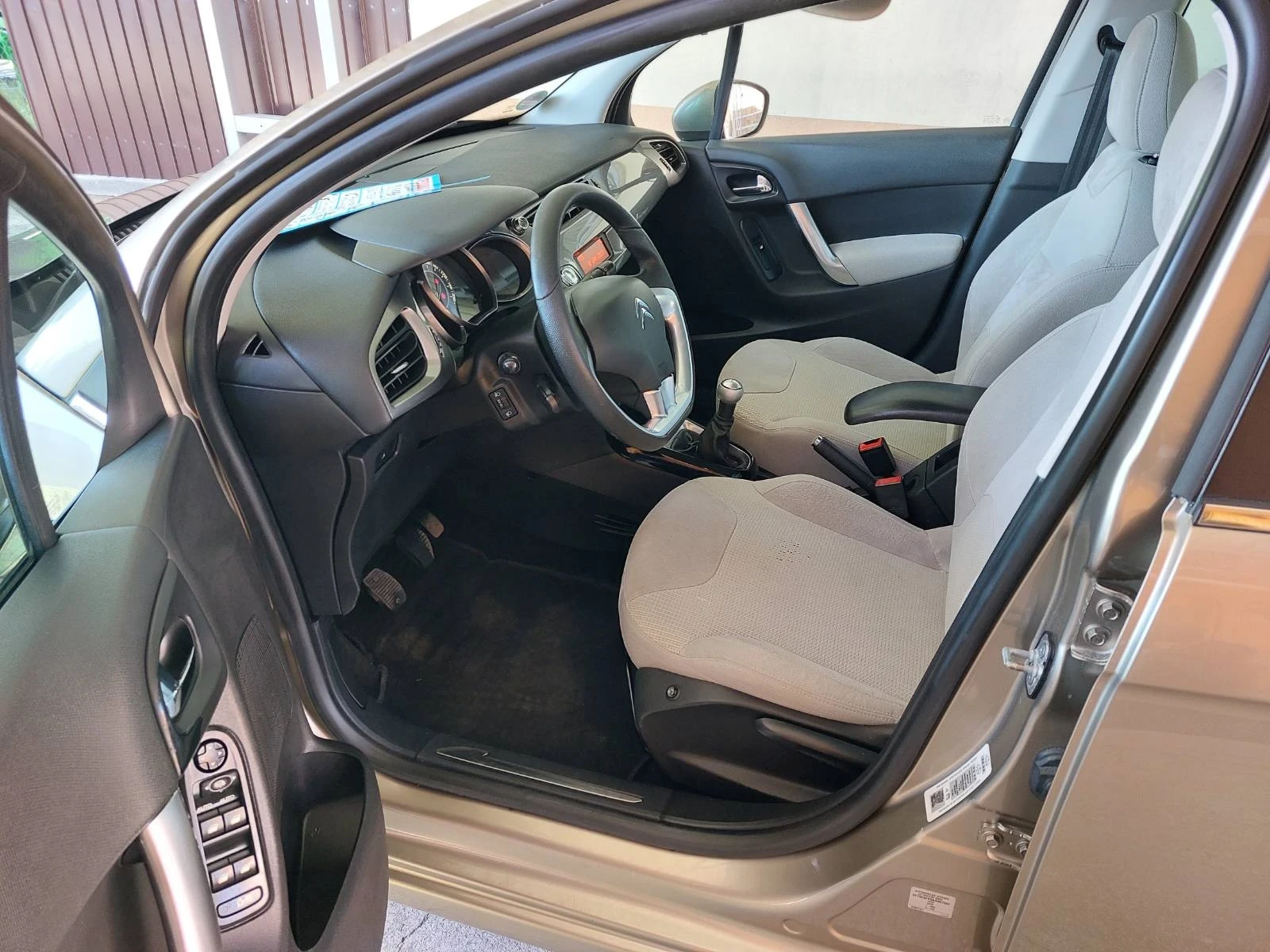 Citroen C3 1.3 | Mobile.bg � ����������� 10