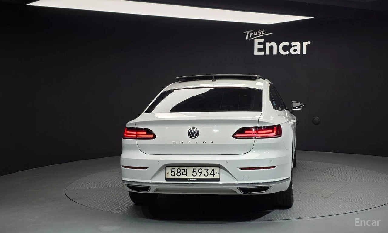 VW Arteon TDI Prestige/360 View/keyless/, снимка 4 - Автомобили и джипове - 54483347