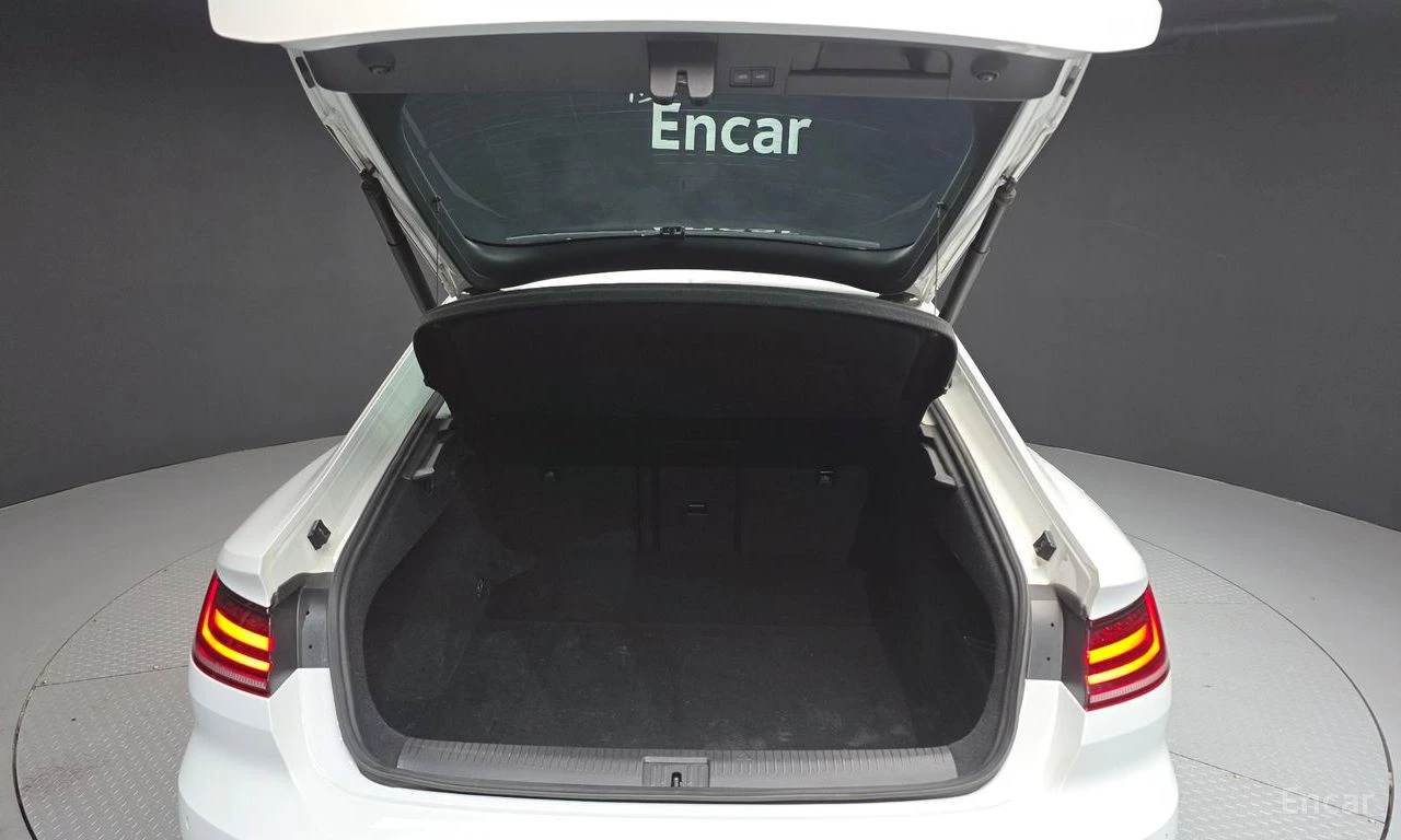 VW Arteon TDI Prestige/360 View/keyless/, снимка 15 - Автомобили и джипове - 54483347