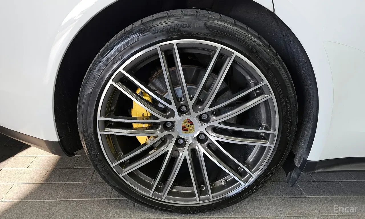 Porsche Panamera E-HYBRID* 360* ОБДУХ* 462КС+ , снимка 3 - Автомобили и джипове - 54611165