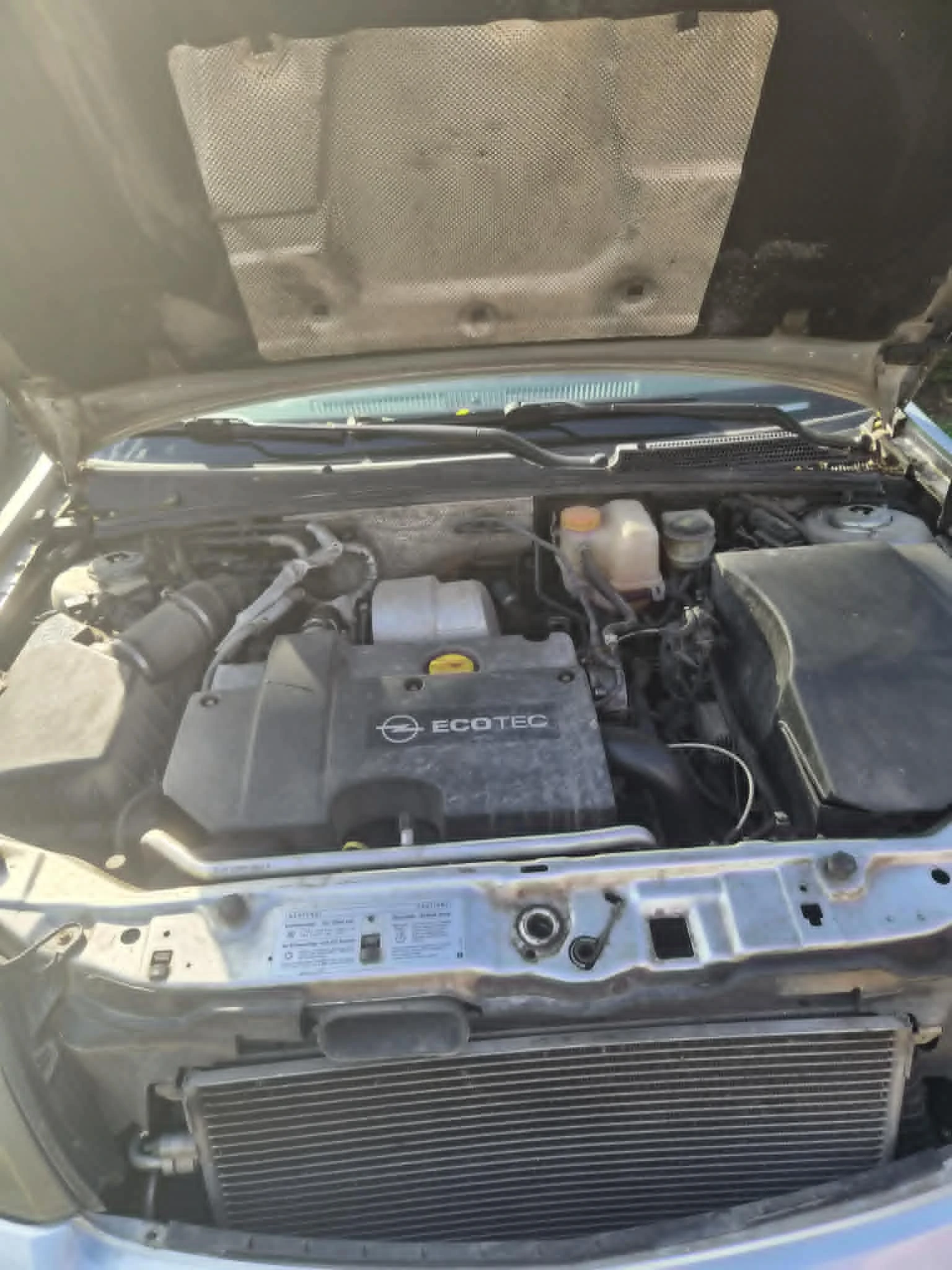 Opel Vectra C, снимка 2 - Автомобили и джипове - 55175668