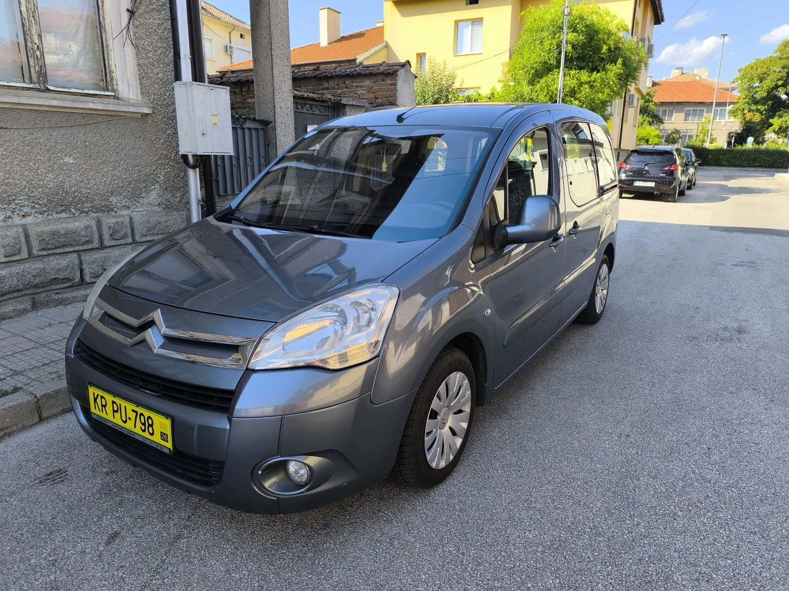 Citroen Berlingo 1.6 бензин , снимка 2 - Автомобили и джипове - 55408866
