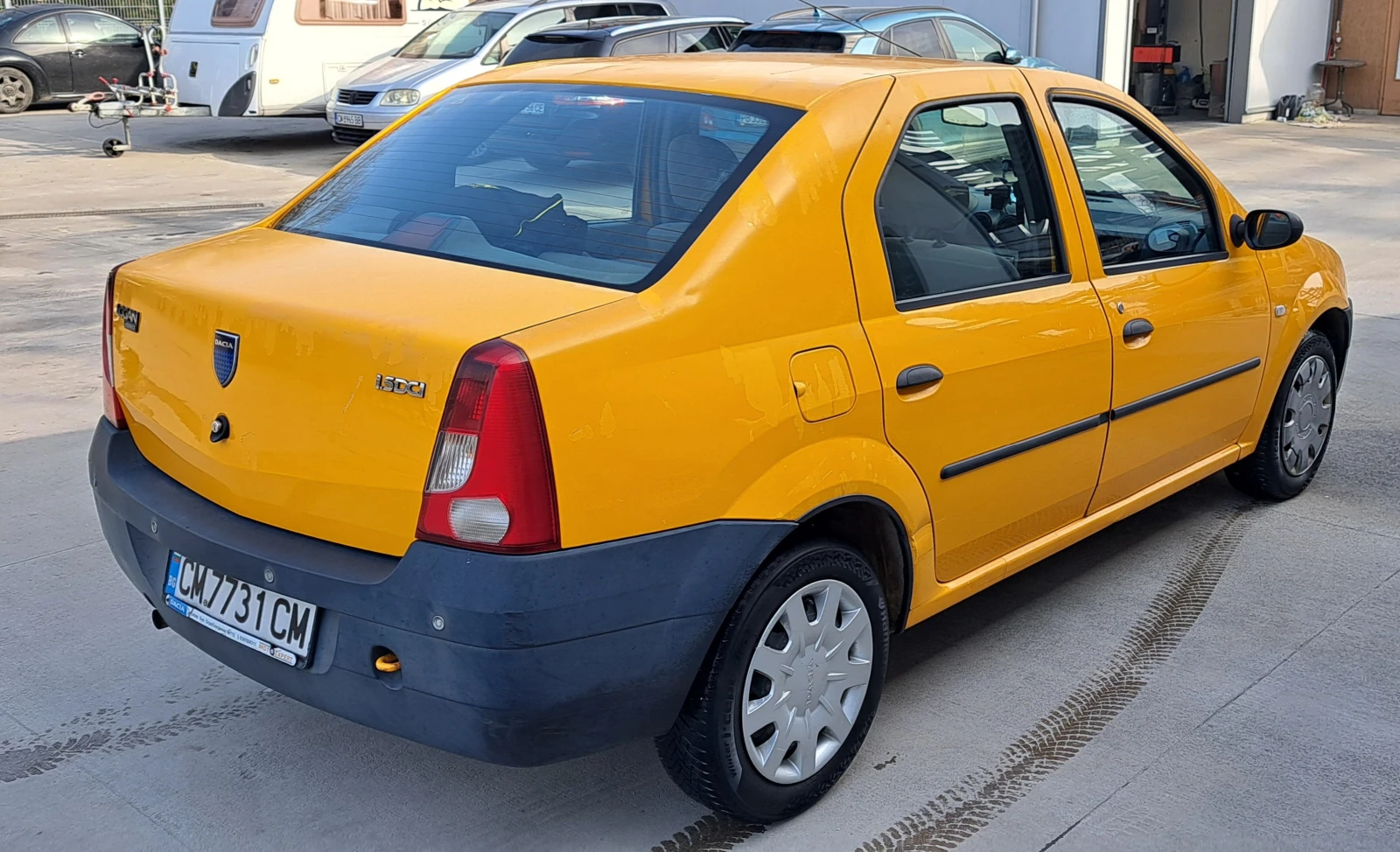 Dacia Logan 1.5 DCI, снимка 5 - Автомобили и джипове - 55699620