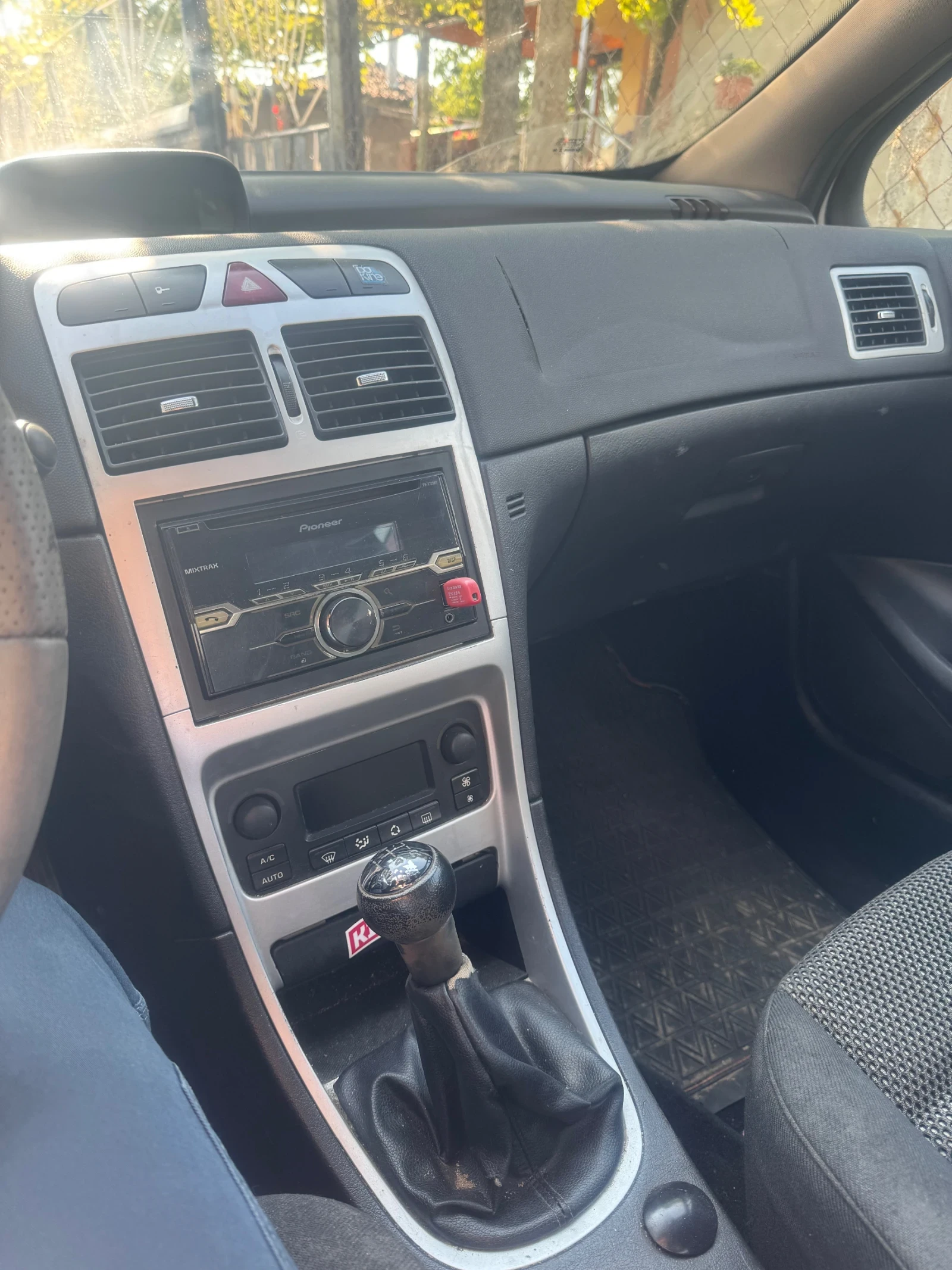 Peugeot 307, снимка 4 - Автомобили и джипове - 55815435