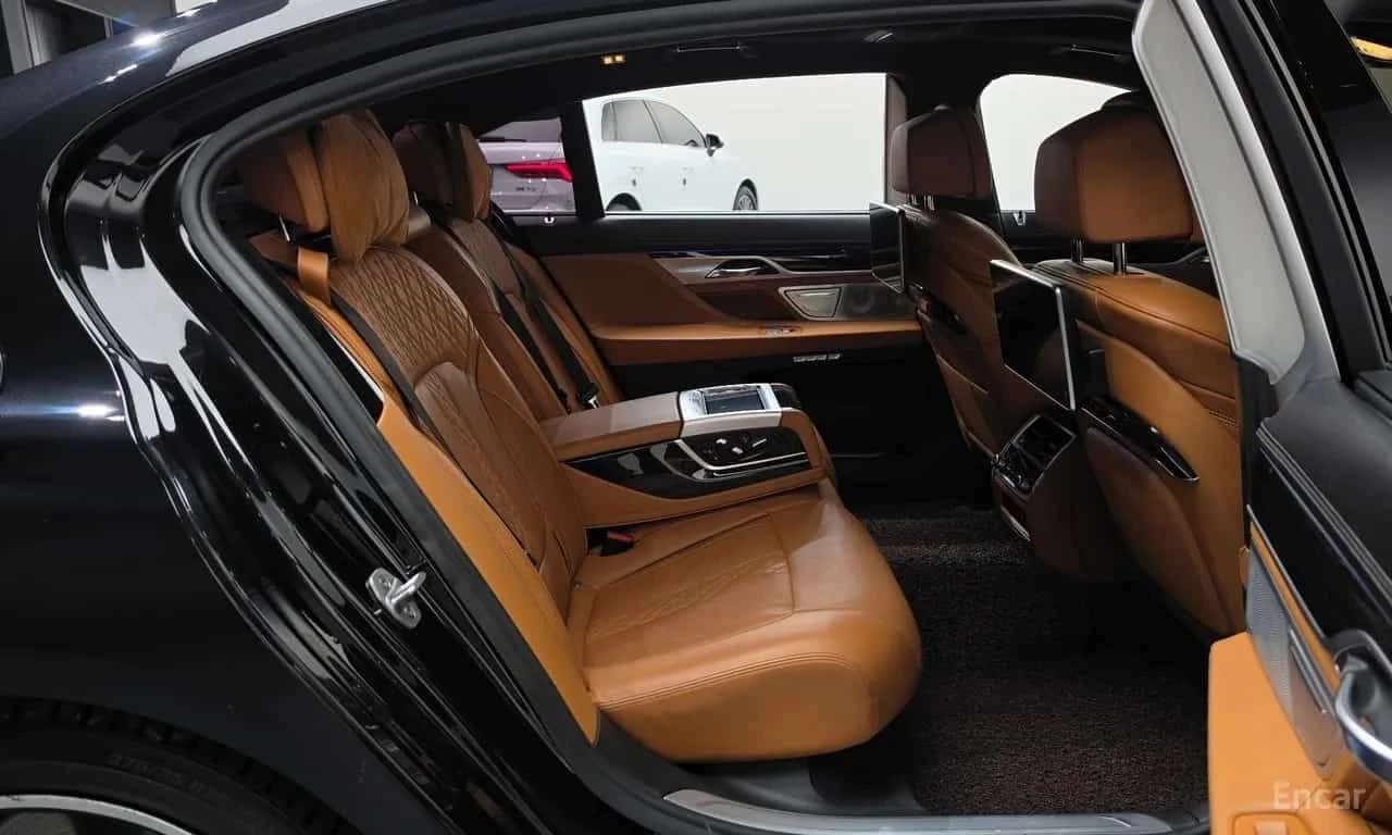 BMW 760 * M760Li xDrive * ���� �� �� | Mobile.bg � ����������� 16