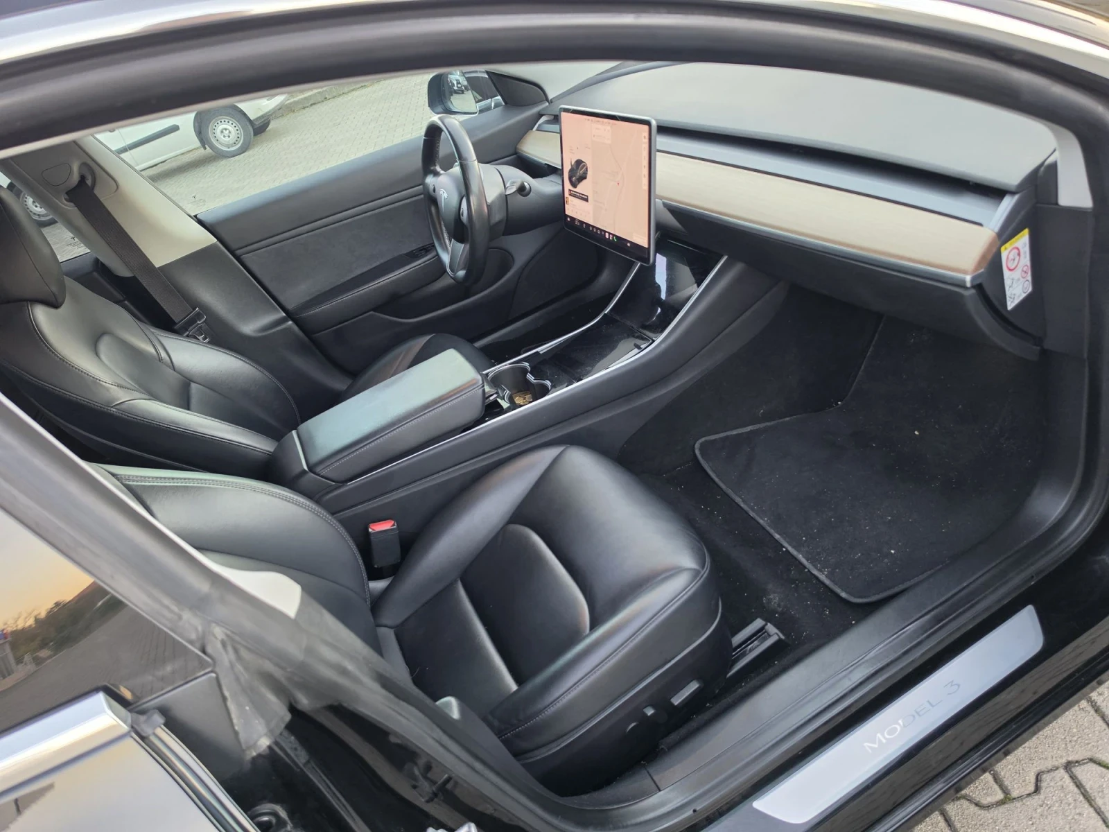 Tesla Model 3 4х4 Европейска Long Range, снимка 8 - Автомобили и джипове - 56661554