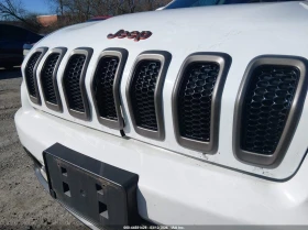 Jeep Cherokee 2.4l 75Th Anniversary Edition 4X4, снимка 6