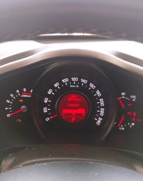 Kia Sportage 2.0 CRDI AWD - 8450 € / 16526.76 лв. - 61562894 9