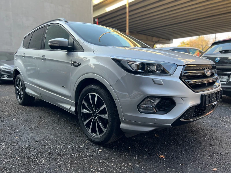 Ford Kuga ST-Line 2.0 TDCi AWD Pano Navi Kamera LED, снимка 6 - Автомобили и джипове - 38439520