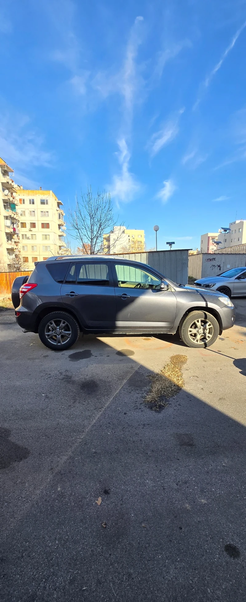 Toyota Rav4, снимка 7 - Автомобили и джипове - 48622138