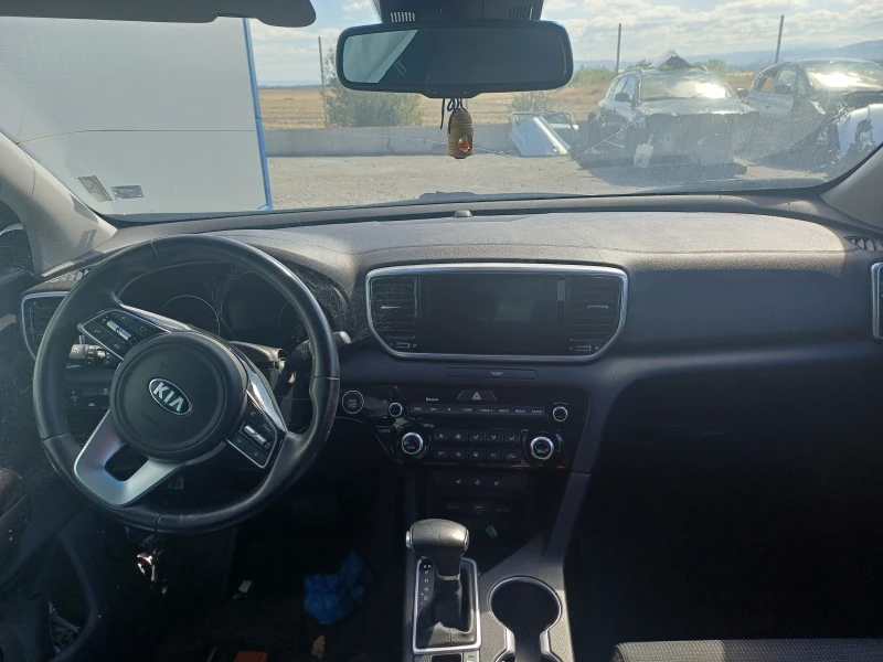 Kia Sportage 1.6crdi хибрид НА ЧАСТИ, снимка 5 - Автомобили и джипове - 51789513