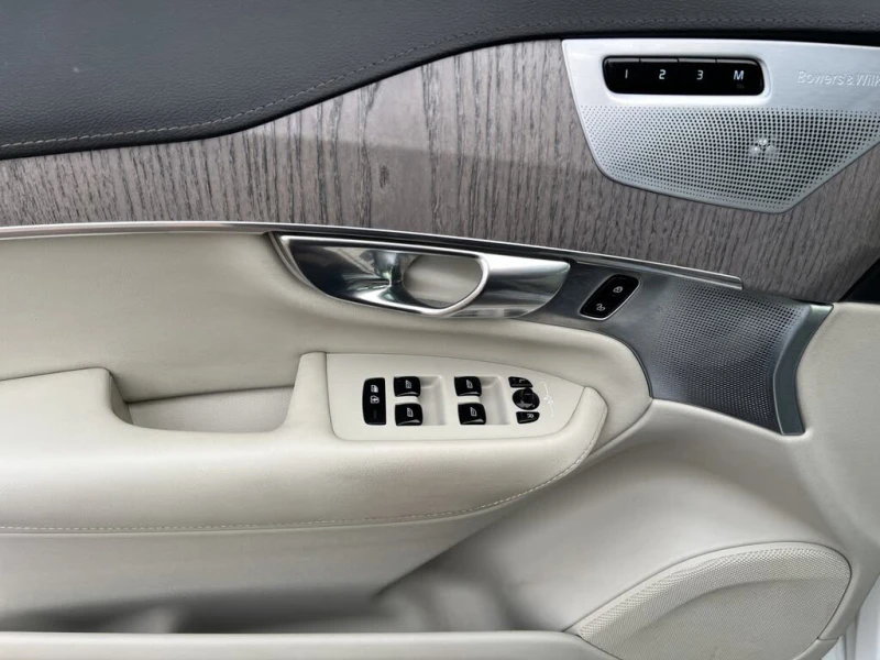 Volvo Xc90 T6 Inscription 6-Passenger AWD, снимка 14 - Автомобили и джипове - 53537128