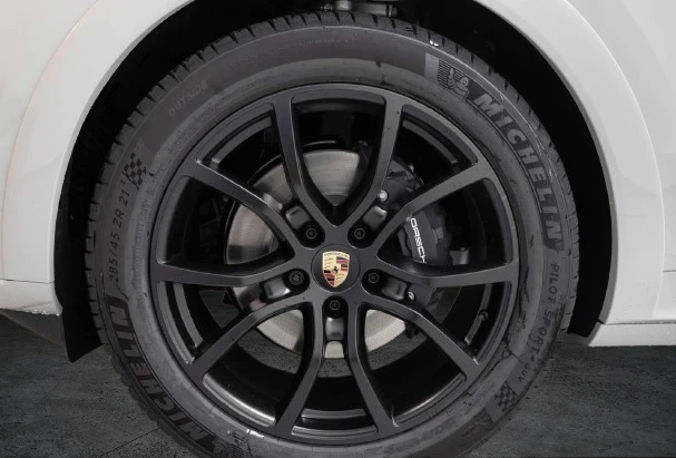 Porsche Cayenne Coupe = NEW = Sport Design Гаранция - изображение 6