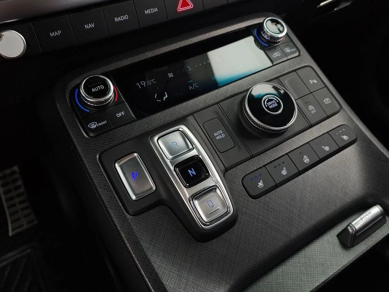 Hyundai Palisade 3.8 Automatic, снимка 9 - Автомобили и джипове - 55814482