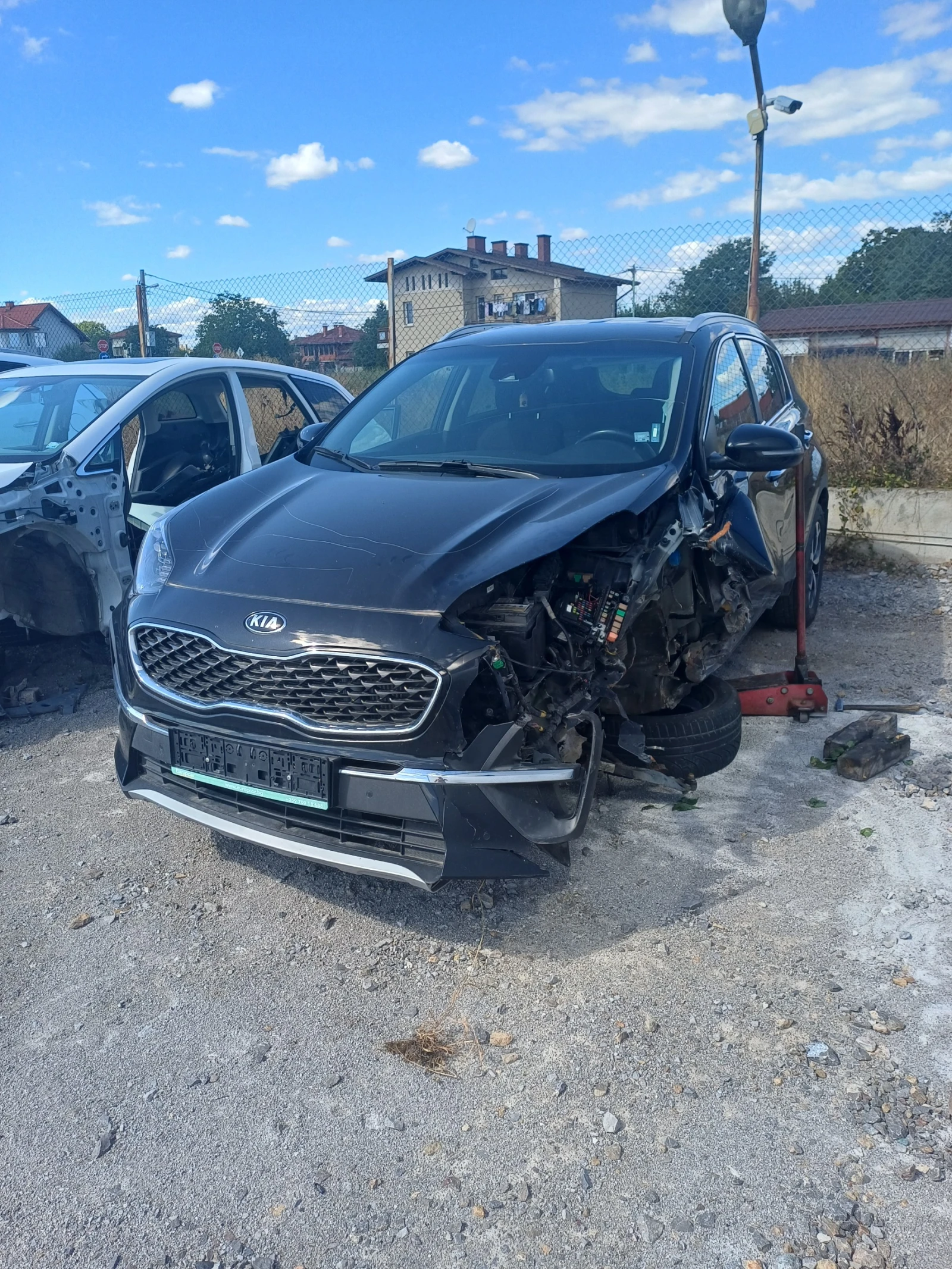 Kia Sportage 1.6crdi хибрид НА ЧАСТИ - изображение 2