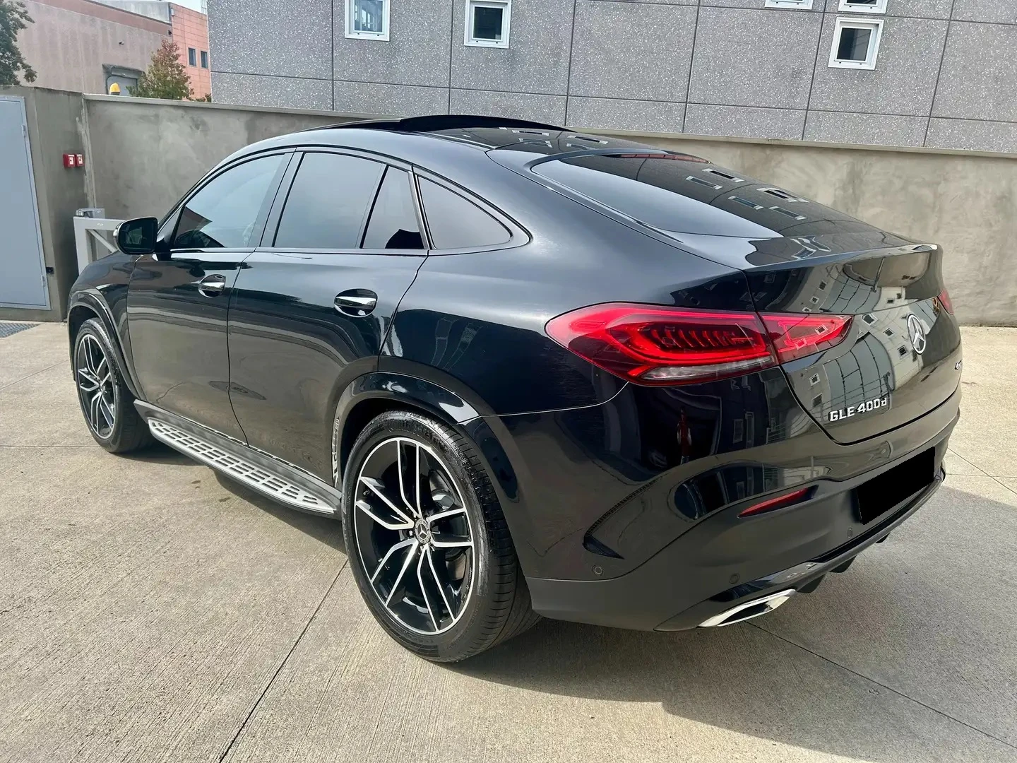 Mercedes-Benz GLE 400 d Coupe 4Matic AMG-Line - изображение 3