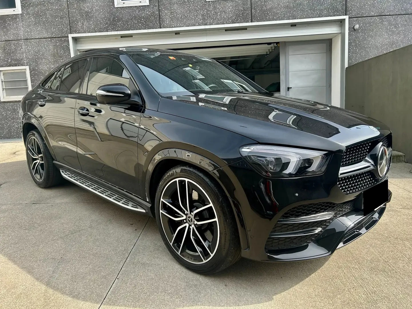 Mercedes-Benz GLE 400 d Coupe 4Matic AMG-Line - изображение 5