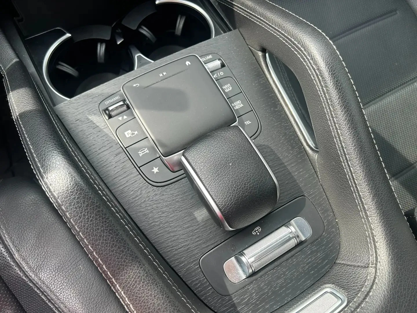 Mercedes-Benz GLE 400 d Coupe 4Matic AMG-Line - изображение 8