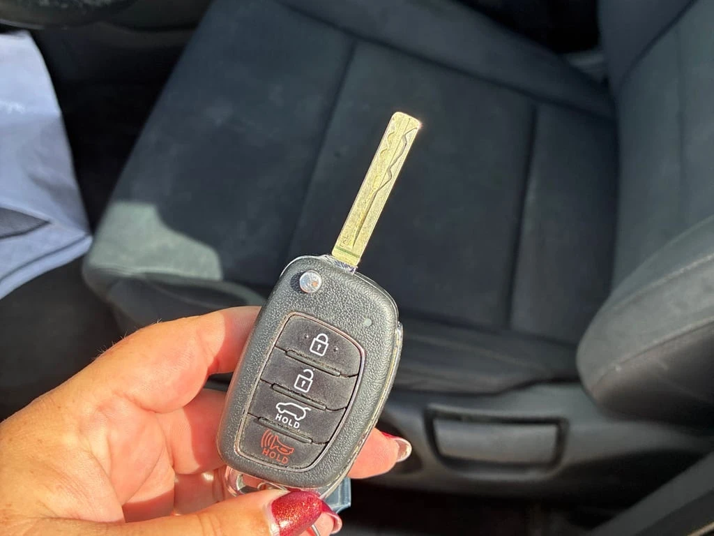 Hyundai Tucson * Preferred * CARFAX *    | Mobile.bg   12