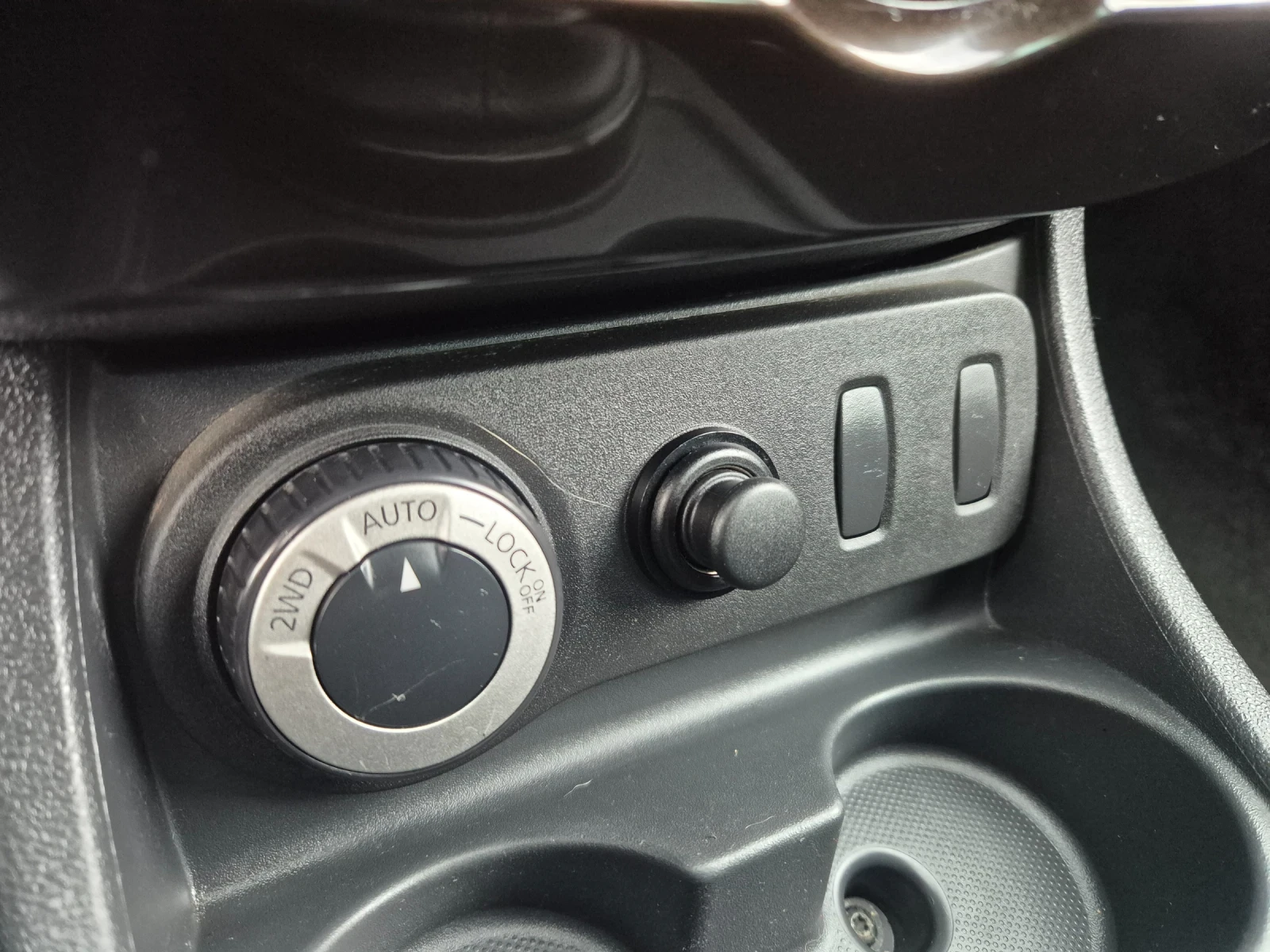 Dacia Duster 1.6 4x4 | Mobile.bg   13