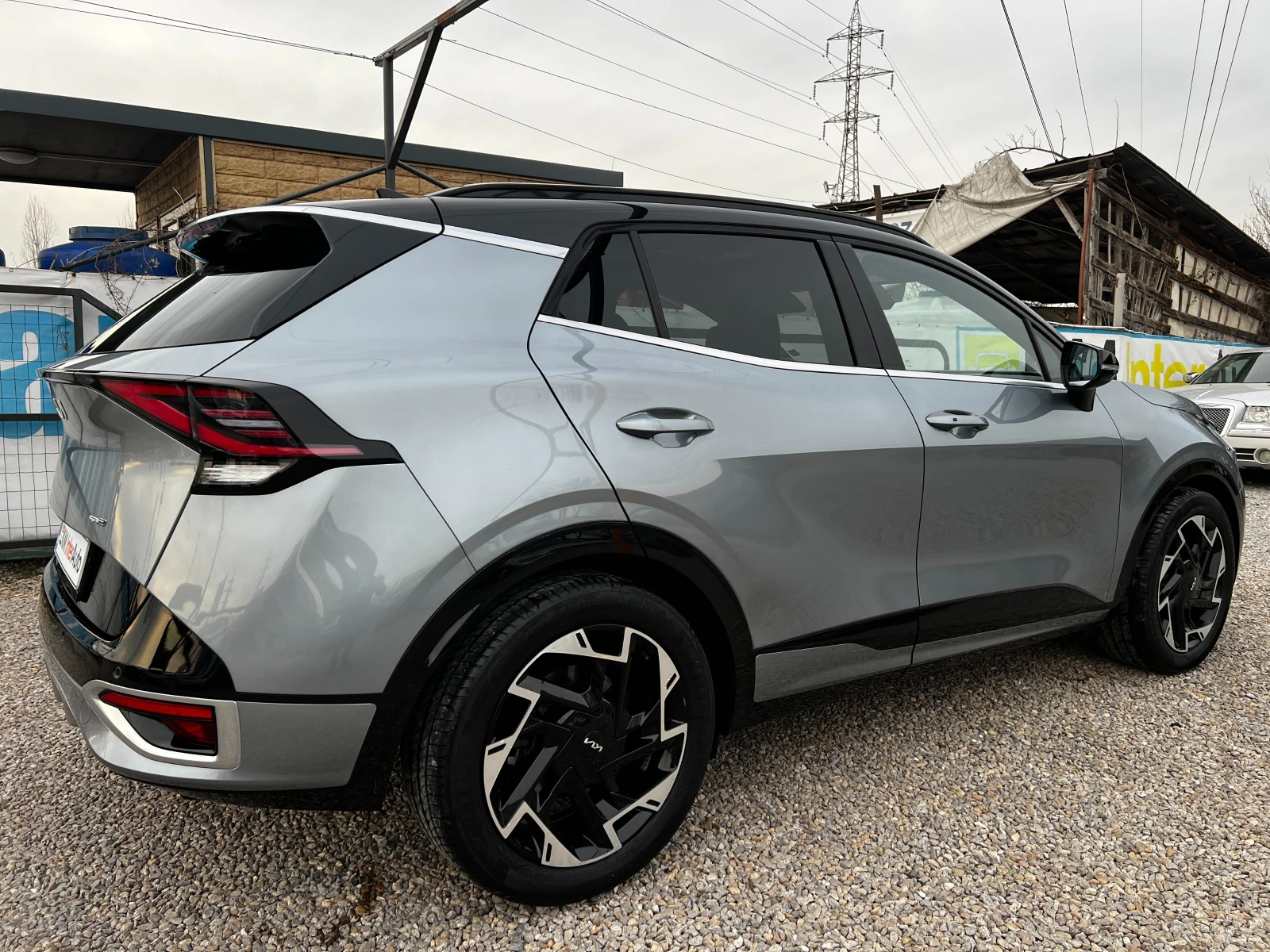 Kia Sportage GT-LINE AUT/4X4/CAR PLAY/MATRIX/ПАНОРАМА/АЛКАНТАРА - изображение 4