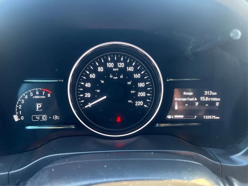 Honda Hr-v LX* AWD* АвтоКредит* (ЦЕНА ДО БГ), снимка 12 - Автомобили и джипове - 54113460