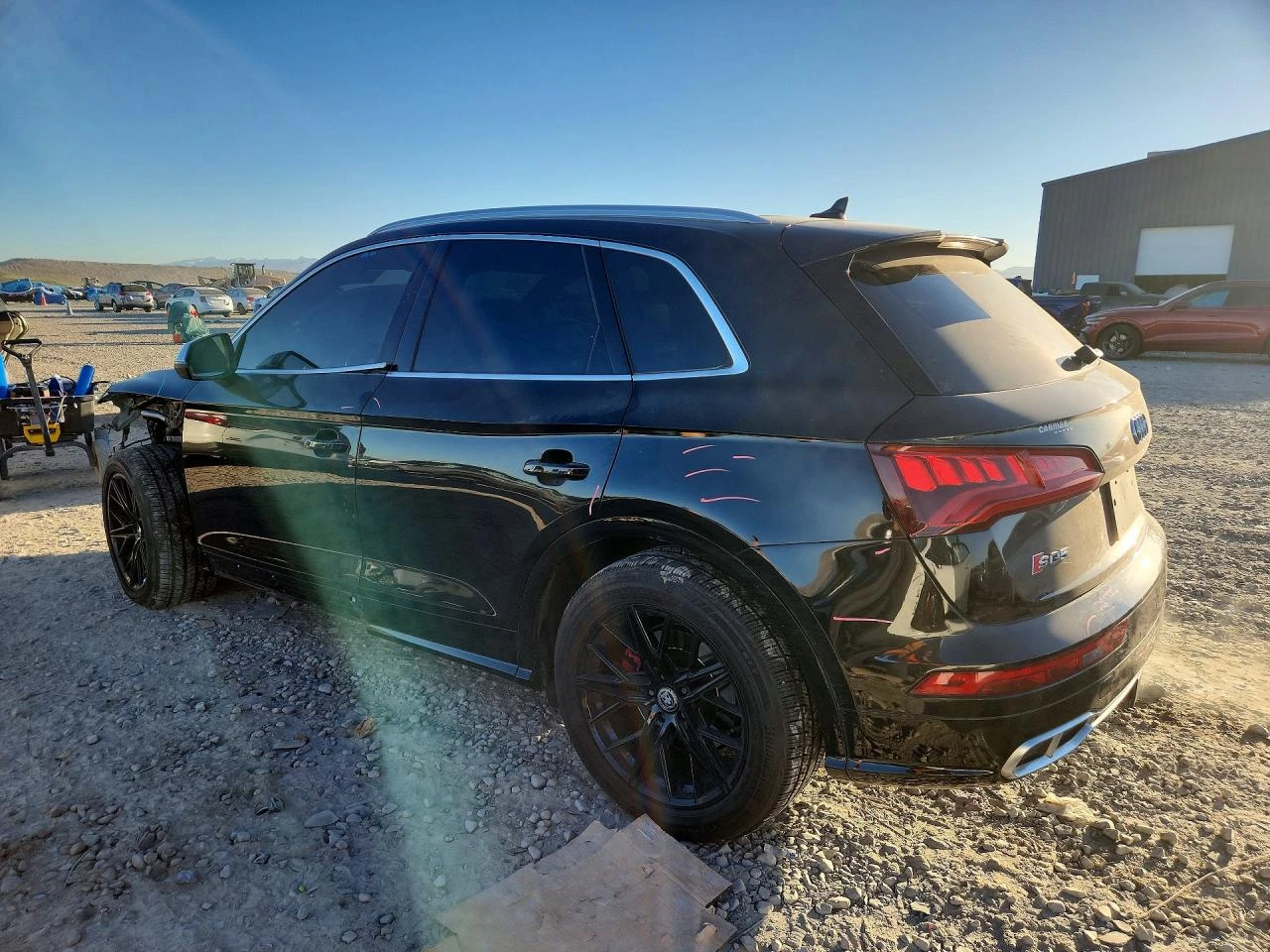 Audi SQ5 PREMIUM PLUS / ДИГ.ТАБЛО / ПОДГРЕВИ / ПАНОРАМА, снимка 4 - Автомобили и джипове - 54342259