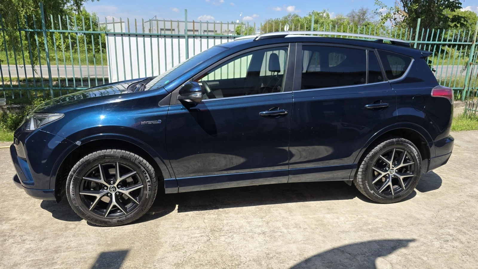 Toyota Rav4 2.5 vvti Hybrid ! Лизинг!, снимка 5 - Автомобили и джипове - 54491465