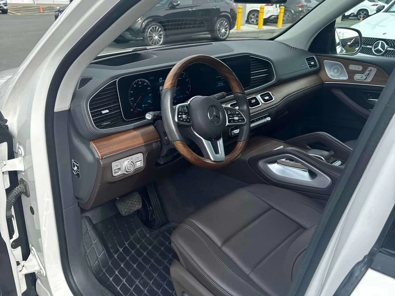 Mercedes-Benz GLE 450 DISTRONIC* BURMESTER* 360* , снимка 5 - Автомобили и джипове - 55480974