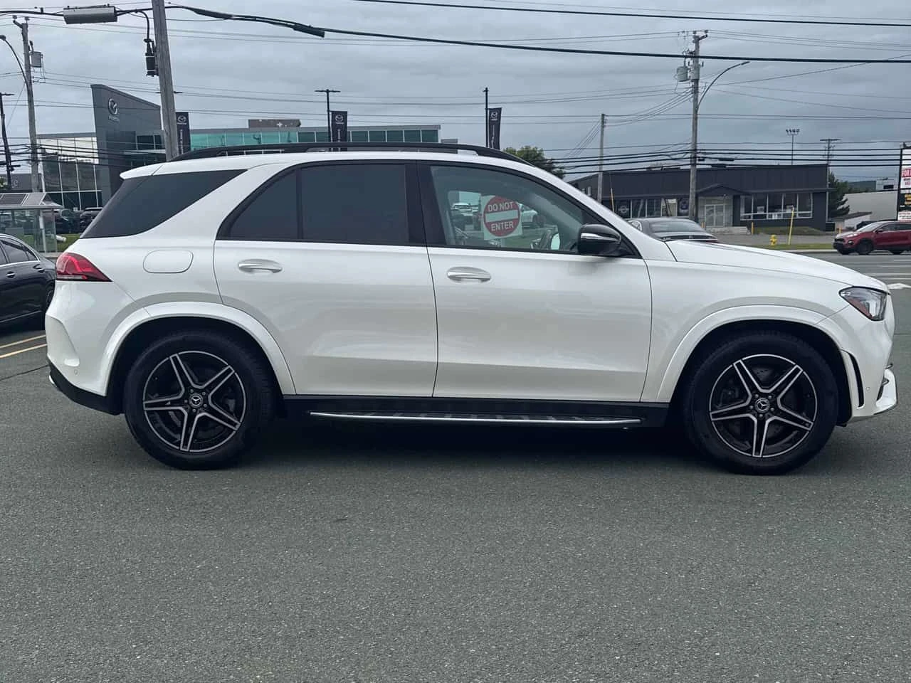 Mercedes-Benz GLE 450 DISTRONIC* BURMESTER* 360* , снимка 3 - Автомобили и джипове - 55480974