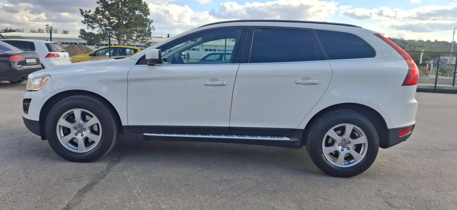 Volvo XC60, снимка 6 - Автомобили и джипове - 56330965