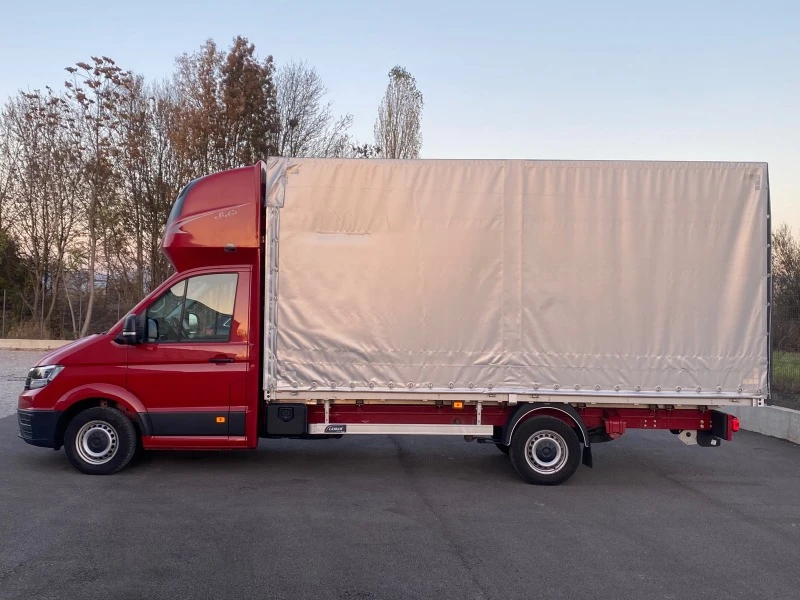 VW Crafter 2.0 TDI FWD / 10 Палета, снимка 9 - Бусове и автобуси - 47098309