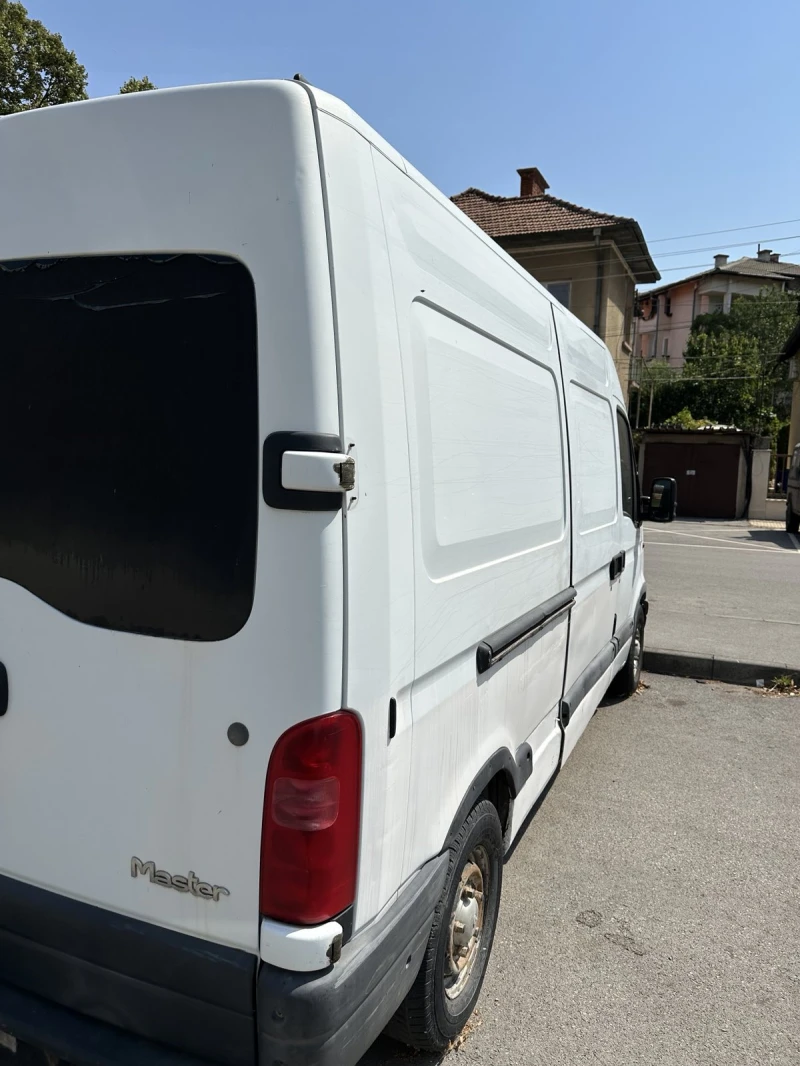 Renault Master хладилна , снимка 4 - Бусове и автобуси - 47479856