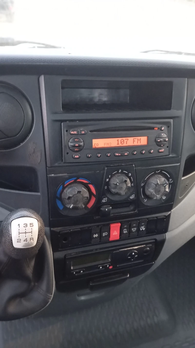 Iveco 4010 Бордови с кран 990кг, снимка 10 - Бусове и автобуси - 52529514