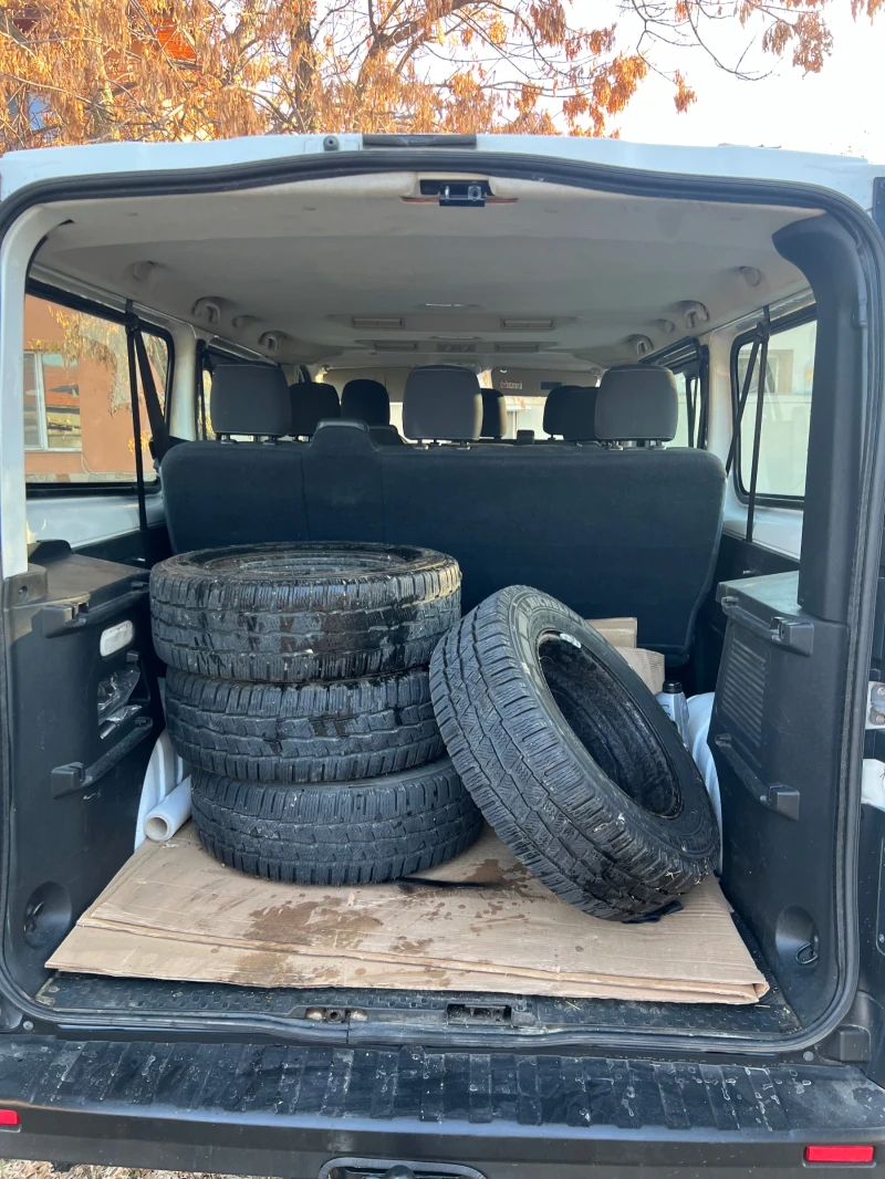 Opel Vivaro Дълга база 1.6 BiTurbo 125k.c 8+ 1, БАРТЕР, снимка 14 - Бусове и автобуси - 52181984