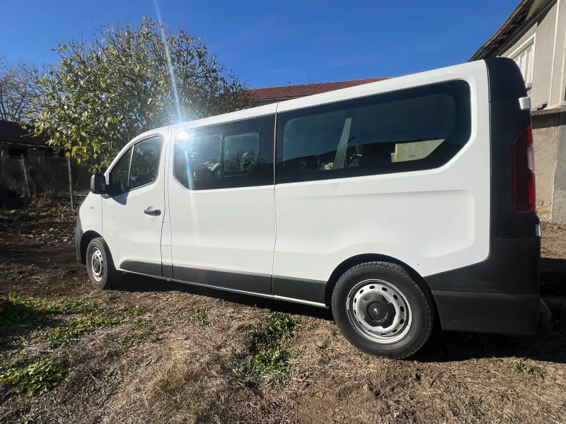Opel Vivaro Дълга база 1.6 BiTurbo 125k.c 8+ 1, БАРТЕР, снимка 5 - Бусове и автобуси - 52181984