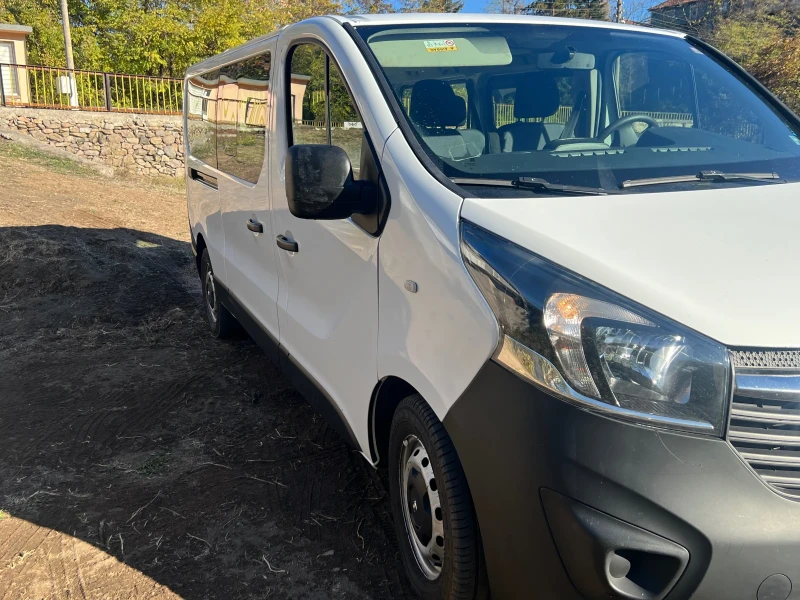 Opel Vivaro Дълга база 1.6 BiTurbo 125k.c 8+ 1, БАРТЕР, снимка 7 - Бусове и автобуси - 52181984