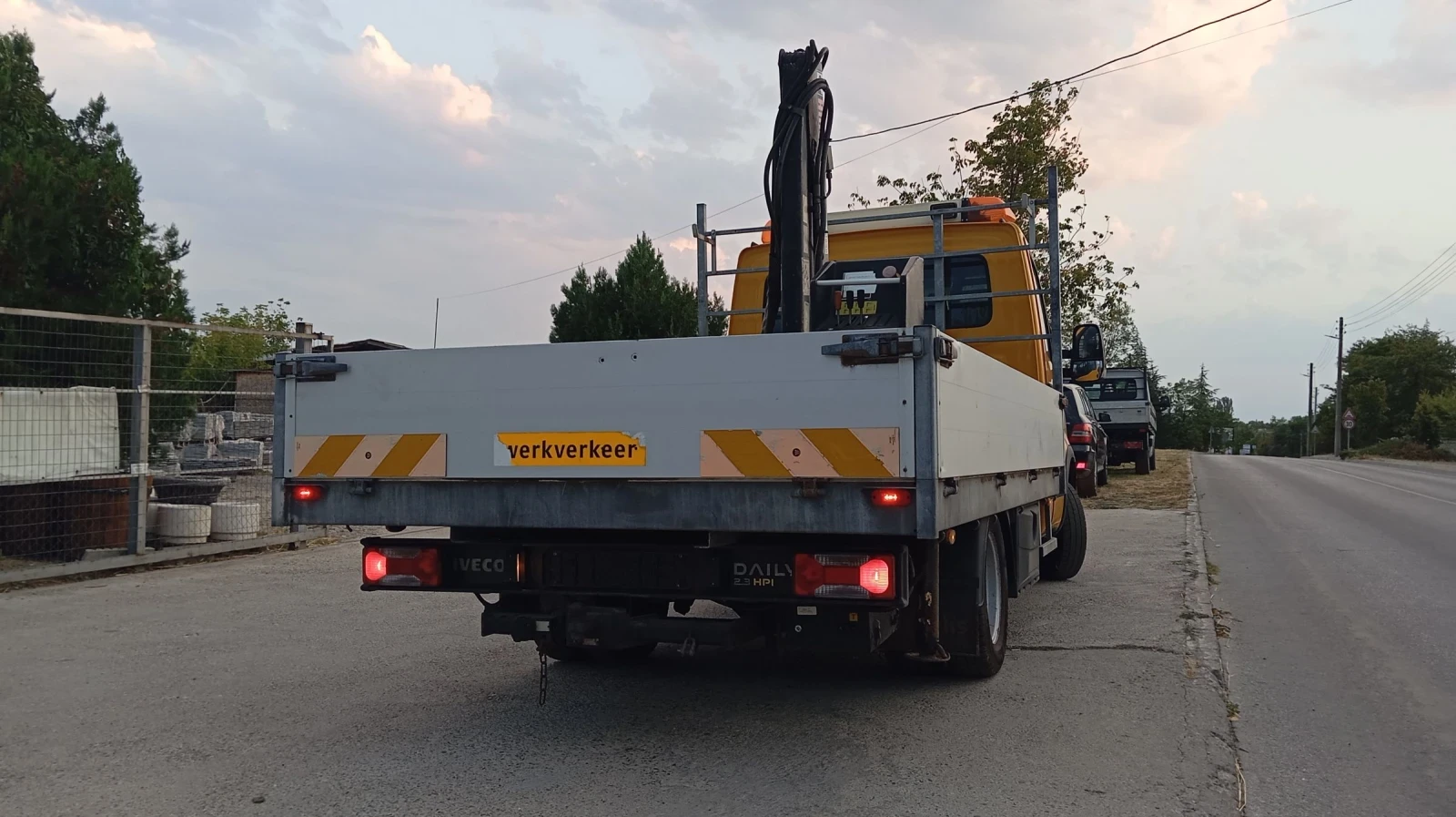 Iveco 4010 Бордови с кран 990кг - изображение 4