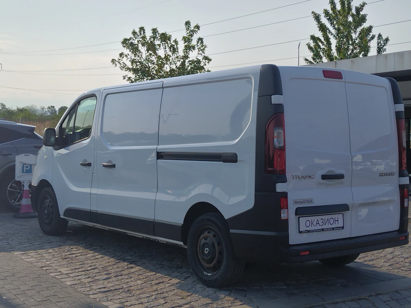 Renault Trafic 2.0 dCi/120 к.с/Life - изображение 7